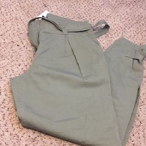 H&M Olive Belted Pants - Size 8 (EUC)